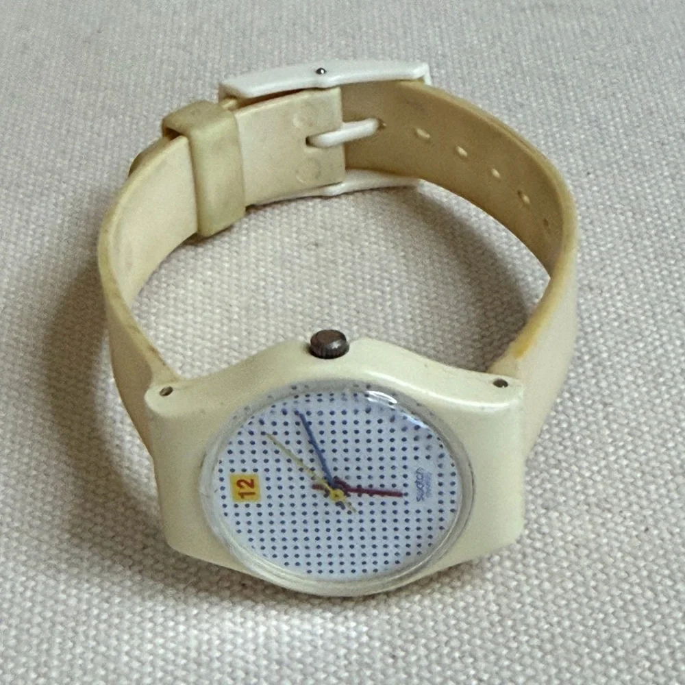 Vintage SWATCH WATCH - DOTTED SWISS - 1980's 34mm New Battery
